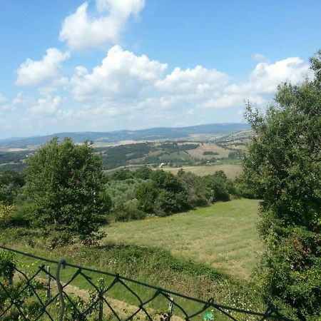 Il Poggio Da Leo Lägenhet Capanne Exteriör bild